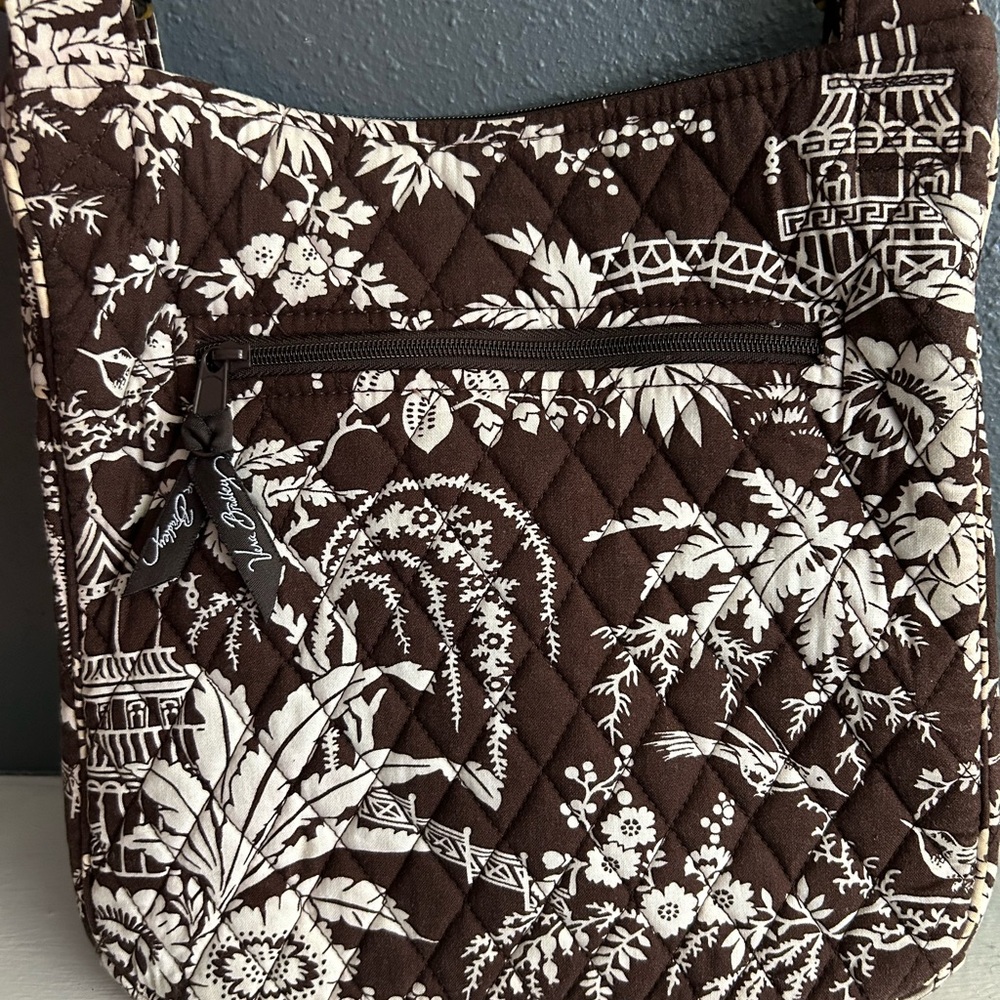 Retired Vera Bradley Imperial Toile Crossbody - Winter 2009 - Picture 4 of 8